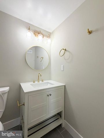 2308 VERMONT AVE, Landover, MD 20785