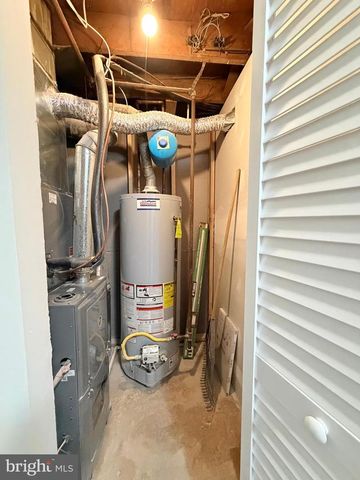 2308 VERMONT AVE, Landover, MD 20785