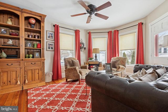 109 S WEST ST, Doylestown, PA 18901