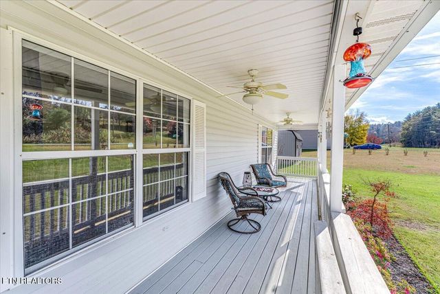 3333 Oma Lee Drive, Sevierville, TN 37876