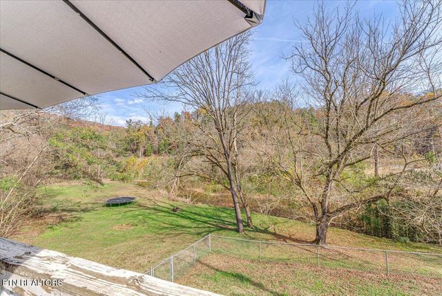 3333 Oma Lee Drive, Sevierville, TN 37876