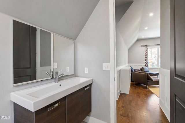 312 Glendale Drive, Chapel Hill, NC 27514