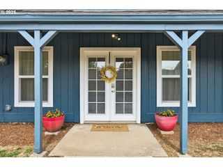 2541 Se 136th Ave, Portland, OR 97236