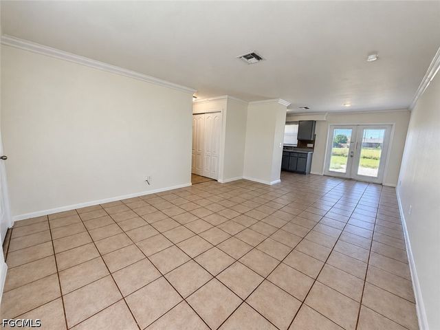 1213 NE 8th ST, Cape Coral, FL 33909