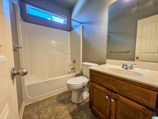 568 KINCAID COVE LANE, Odenville, AL 35120