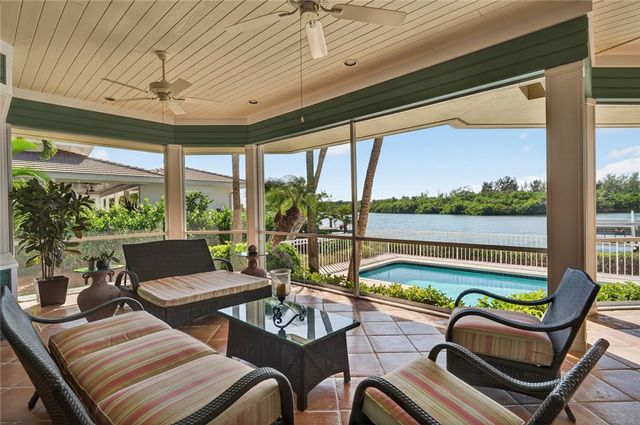 1261 Indian Mound Trail, Vero Beach, FL 32963