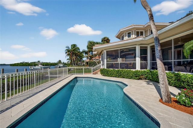 1261 Indian Mound Trail, Vero Beach, FL 32963