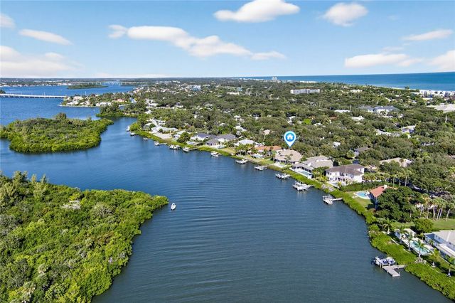 1261 Indian Mound Trail, Vero Beach, FL 32963