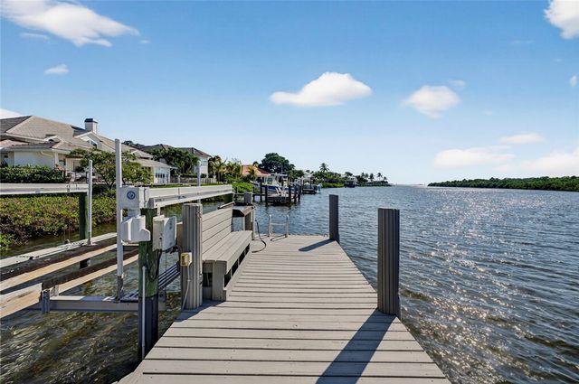 1261 Indian Mound Trail, Vero Beach, FL 32963