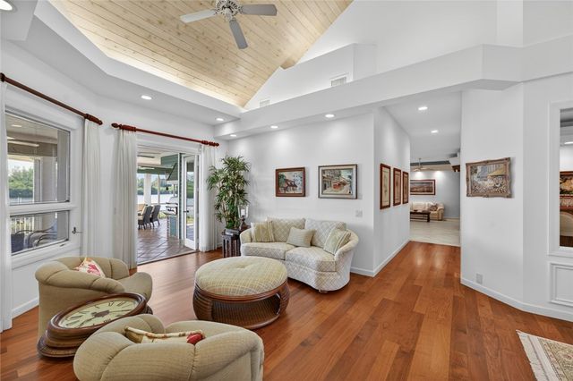 1261 Indian Mound Trail, Vero Beach, FL 32963