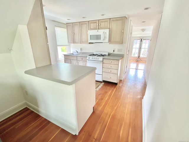 54 1st Street, Norwalk, CT 06855