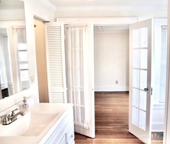 54 1st Street, Norwalk, CT 06855