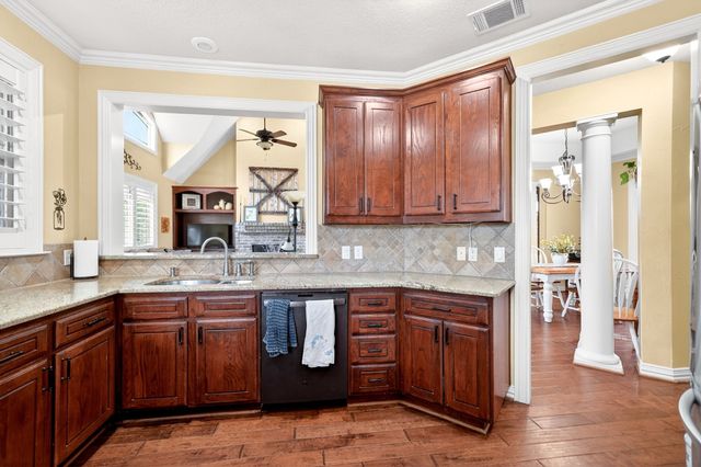 1399 Canyon Lake Road, Wills Point, TX 75169