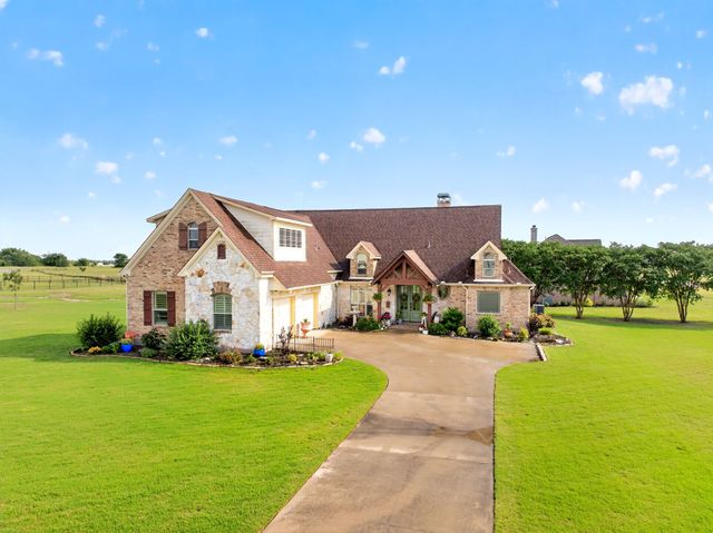 1399 Canyon Lake Road, Wills Point, TX 75169