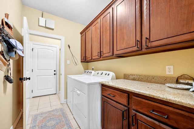 1399 Canyon Lake Road, Wills Point, TX 75169