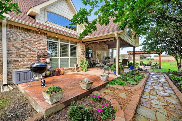 1399 Canyon Lake Road, Wills Point, TX 75169