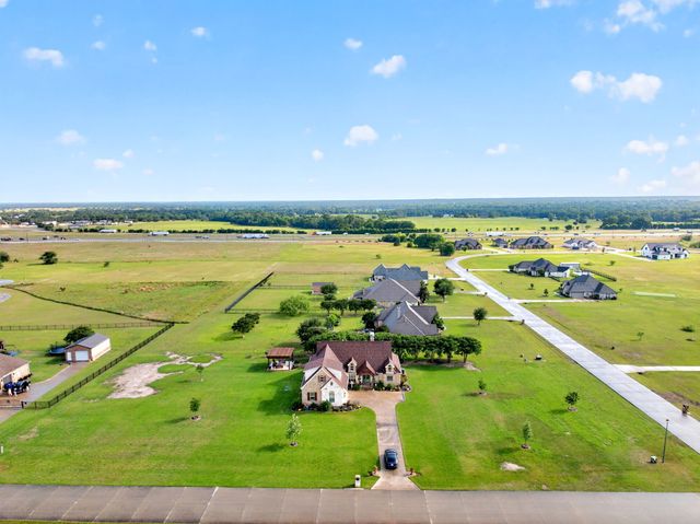 1399 Canyon Lake Road, Wills Point, TX 75169