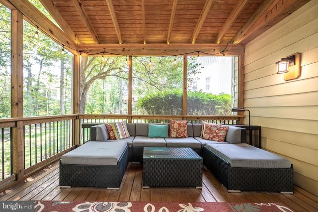 6909 TRILLIUM LN, Springfield, VA 22152