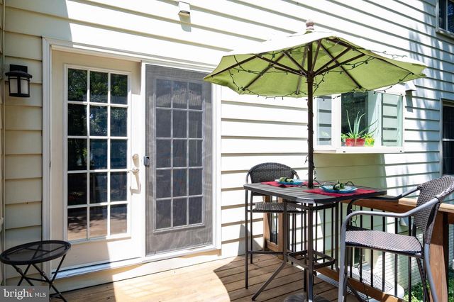 6909 TRILLIUM LN, Springfield, VA 22152