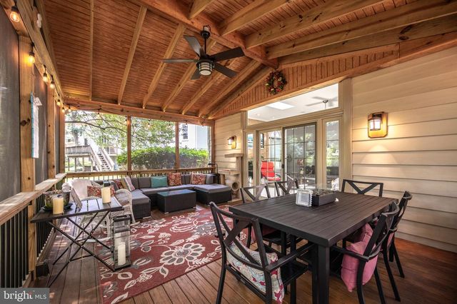 6909 TRILLIUM LN, Springfield, VA 22152