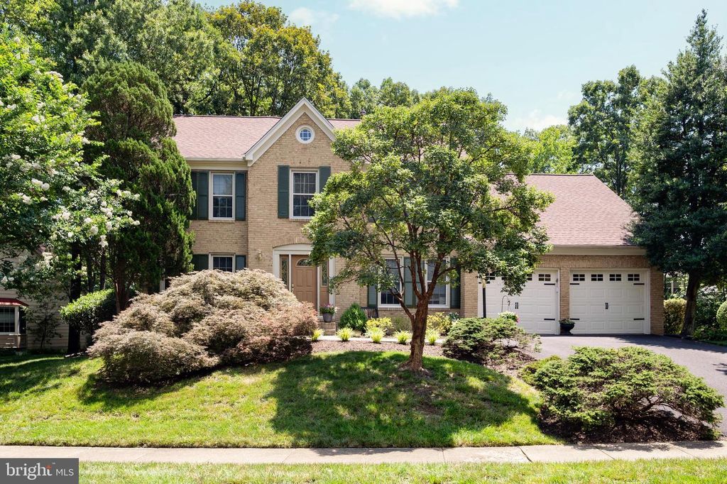 6909 TRILLIUM LN, Springfield, VA 22152