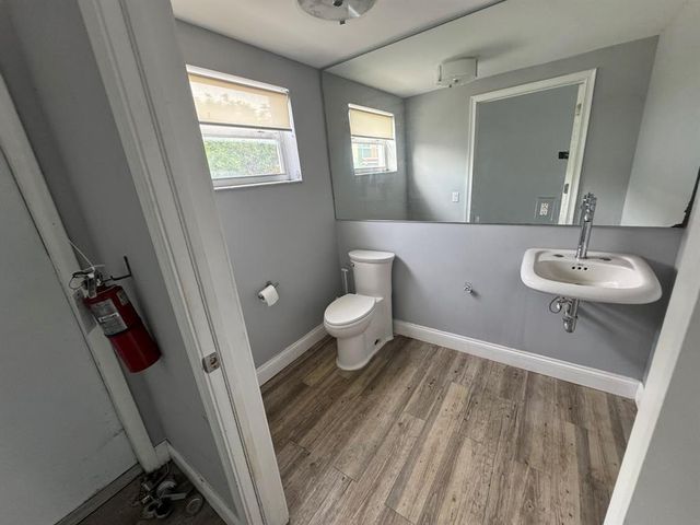 2831 E Oakland Park Blvd 6, Fort Lauderdale, FL 33306