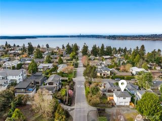 604 14th Avenue W, Kirkland, WA 98033