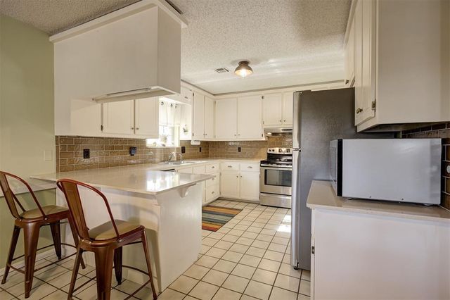 3604 Necia Street, Moore, OK 73160