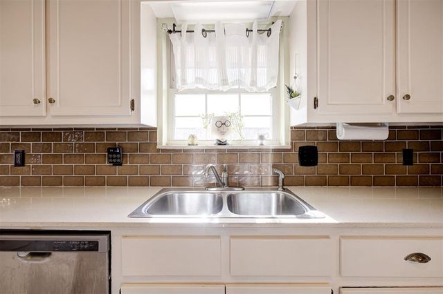 3604 Necia Street, Moore, OK 73160