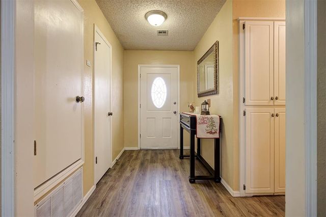 3604 Necia Street, Moore, OK 73160