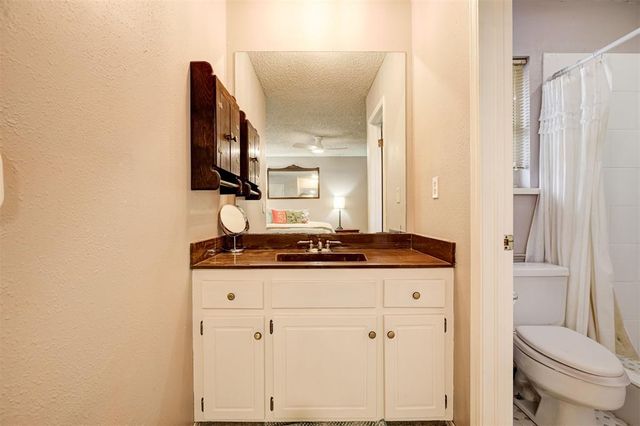 3604 Necia Street, Moore, OK 73160