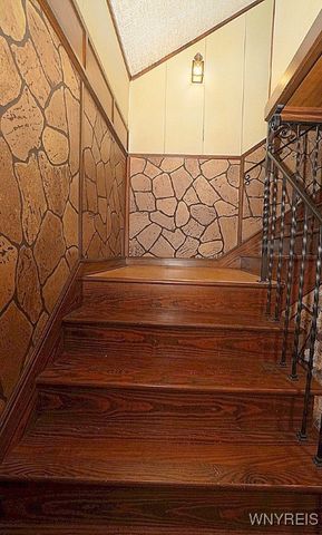 89 Roberts Avenue, Buffalo, NY 14206