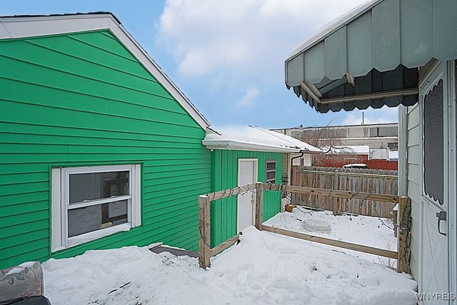 89 Roberts Avenue, Buffalo, NY 14206