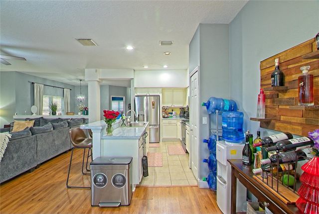 131 LISA LOOP, Winter Springs, FL 32708