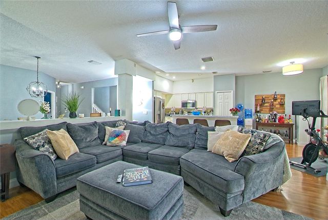 131 LISA LOOP, Winter Springs, FL 32708