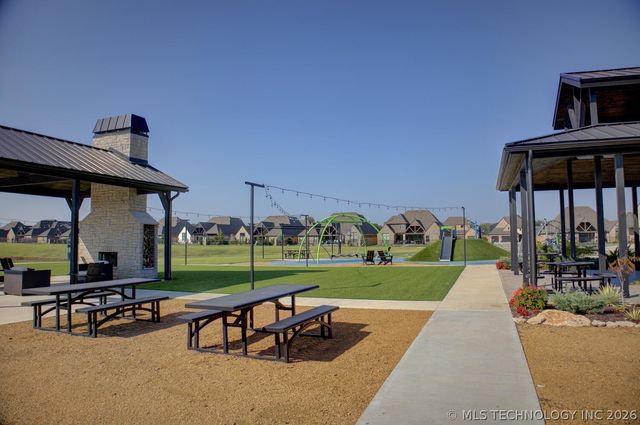 14509 E 80th Street North, Owasso, OK 74055