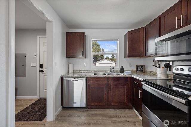4905 N 30th Street, Tacoma, WA 98407