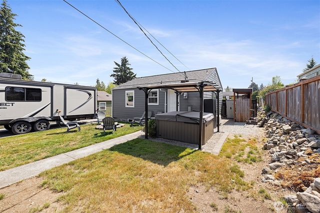 4905 N 30th Street, Tacoma, WA 98407