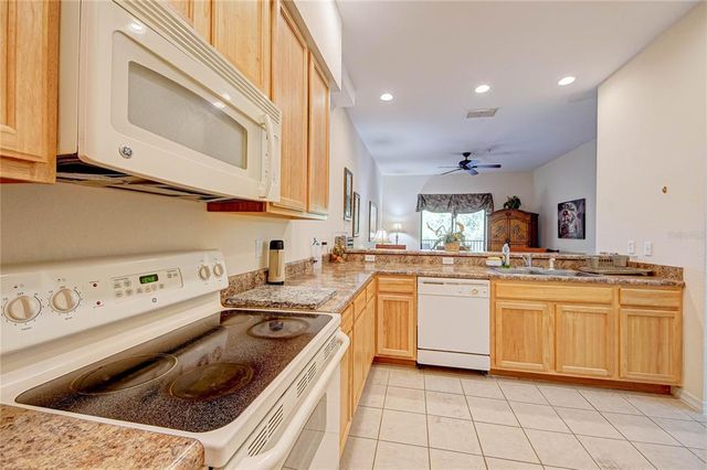 9055 TREASURE TROVE LANE 407, Kissimmee, FL 34747