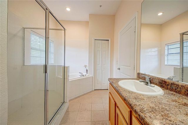 9055 TREASURE TROVE LANE 407, Kissimmee, FL 34747