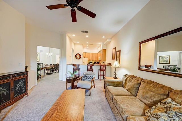 9055 TREASURE TROVE LANE 407, Kissimmee, FL 34747