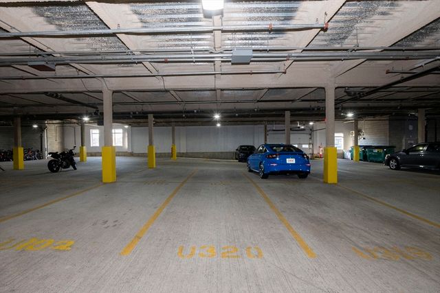 60 Cross St E 320, Somerville, MA 02145