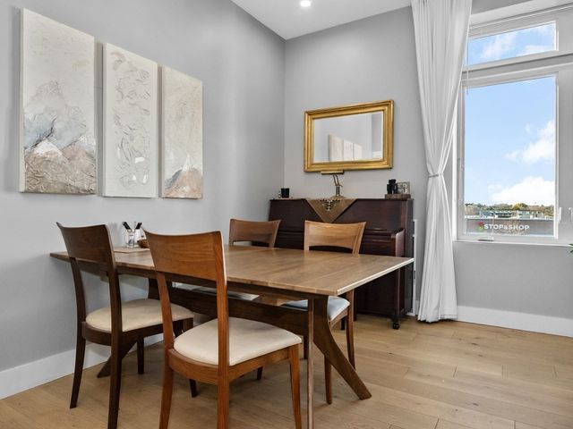 60 Cross St E 320, Somerville, MA 02145