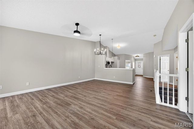 175 Silo View Drive 393B, Wentzville, MO 63385