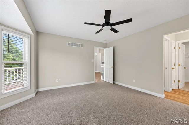 175 Silo View Drive 393B, Wentzville, MO 63385