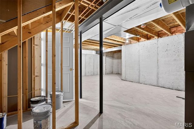 175 Silo View Drive 393B, Wentzville, MO 63385