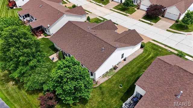 175 Silo View Drive 393B, Wentzville, MO 63385