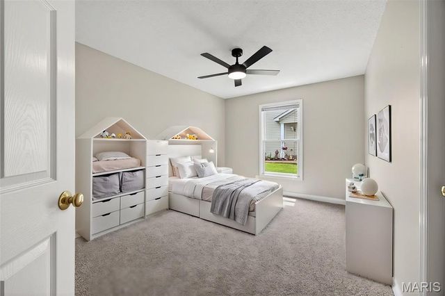 175 Silo View Drive 393B, Wentzville, MO 63385