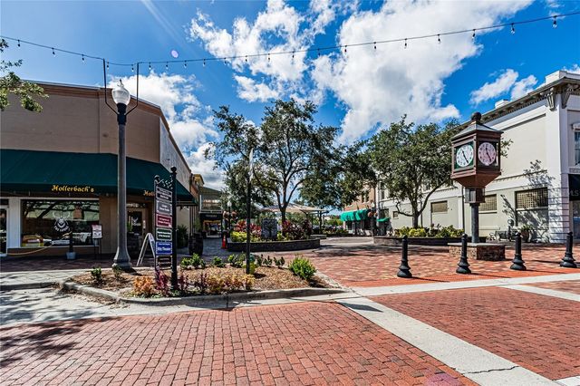 284 N OAK AVENUE, Sanford, FL 32771