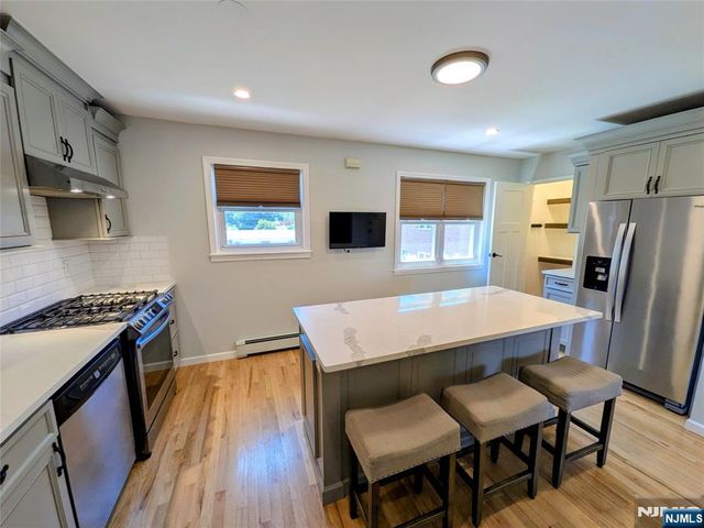 43 Manchester, Wayne, NJ 07470